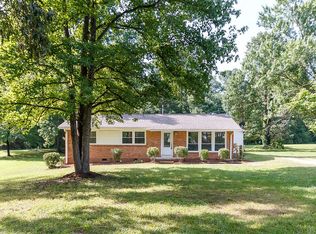 119 Lattimore Ln, Durham, NC 27713