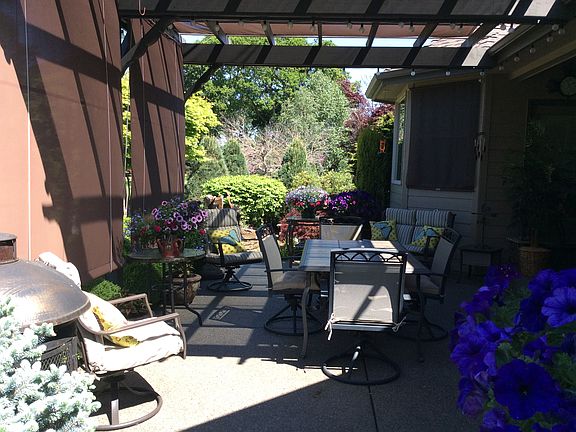 2nd image of 355 Tillicum Dr