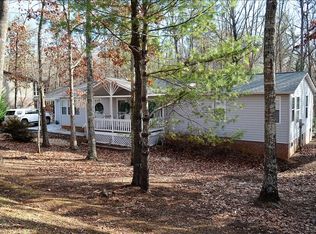 655 Lakeside Dr, Blairsville, GA 30512