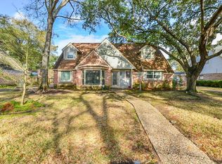 5710 Boyce Springs Dr, Houston, TX 77066
