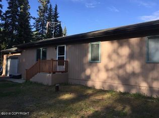 2651 Lancelot Dr W, North Pole, AK 99705