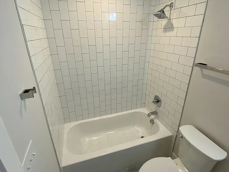1907 Edgerton Dr — Photo 27