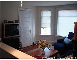 2nd image of 98 Bliss Rd