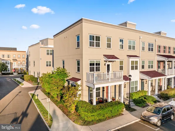 113 Hagen Dr, Bensalem, PA 19020