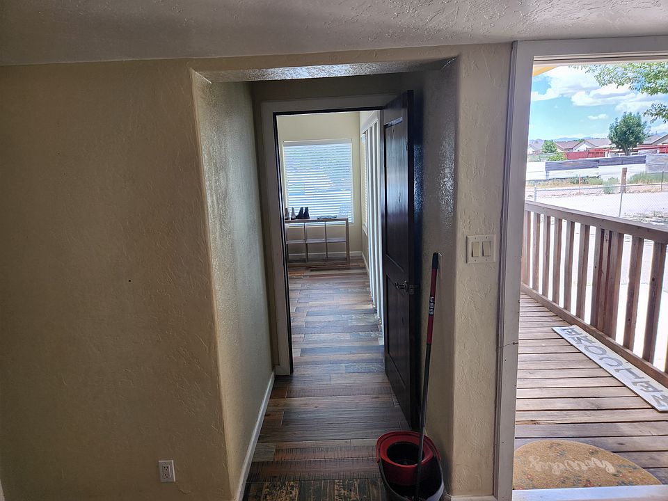 1st image of 1855 Roadrunner Ln #B