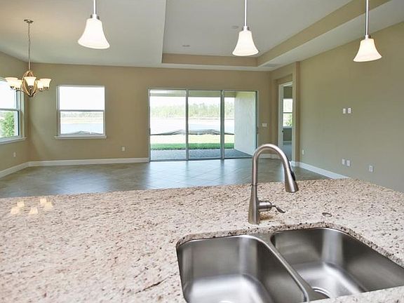 4th image of 1338 Eggleston Dr