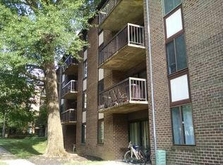 9720 Kingsbridge Dr APT 1C, Fairfax, VA 22031