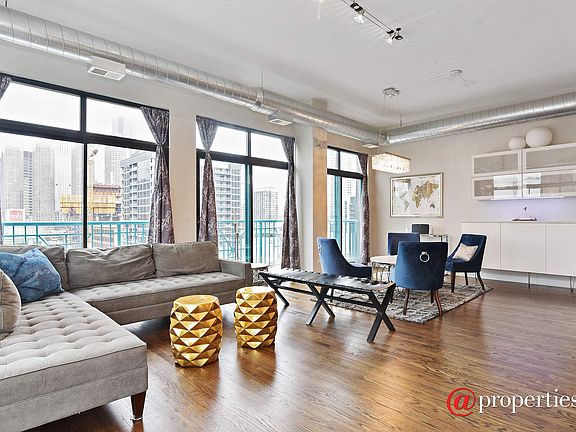 Living Room / Dining Room