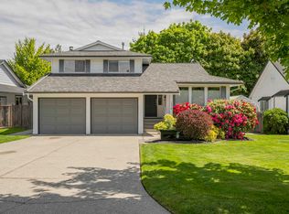 1378 160a St, Surrey, BC V4A7X5