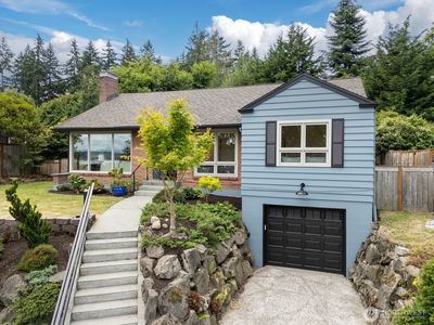 5025 Nicklas Place NE, Seattle, WA, 98105