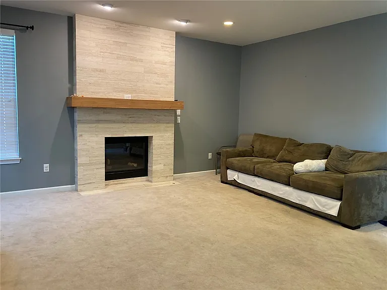 2379 Wheatland Cir — Photo 10