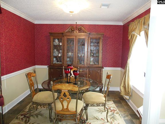 3rd image of 114 Hillshire Ct
