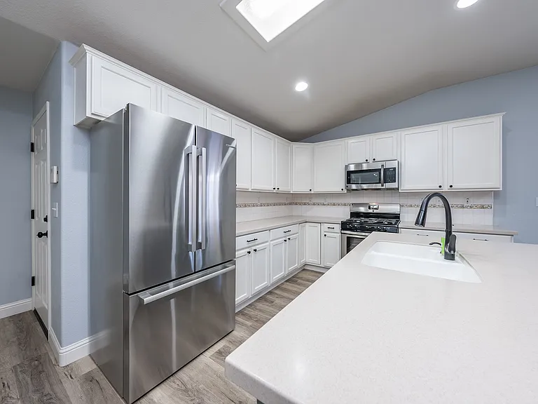 1114 W Pepper Dr — Photo 14
