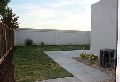 4th image of 3226 Ormonde St