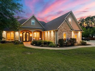 3903 Clarkway Pl, Longview, TX 75605