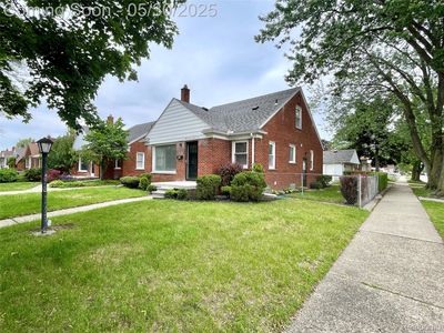 9731 Colwell Ave, Allen Park, MI, 48101
