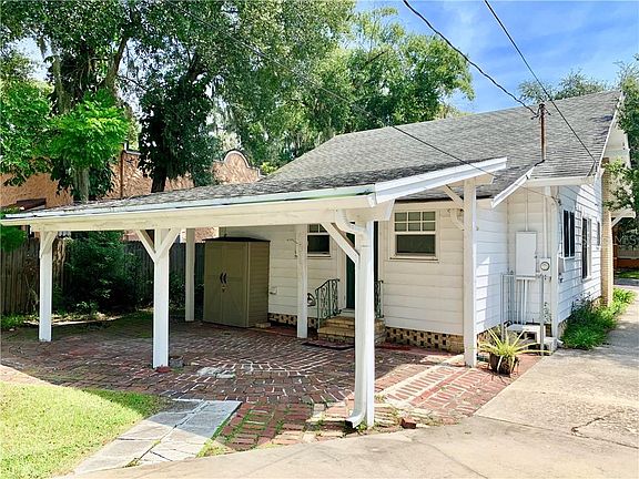 3rd image of 841 Johnson Ave