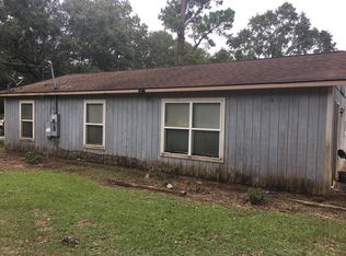 25491 Hill Rd, Pass Christian, MS 39571