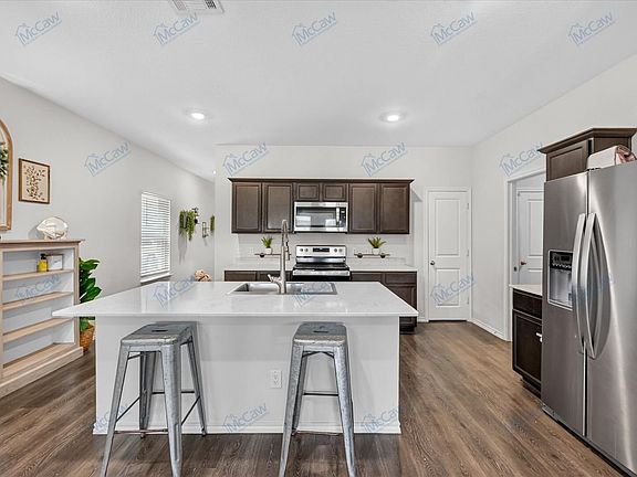 3rd image of 3108 Herrera Dr