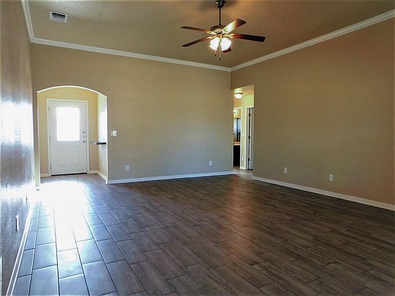 5th image of 802 Kacie Dr