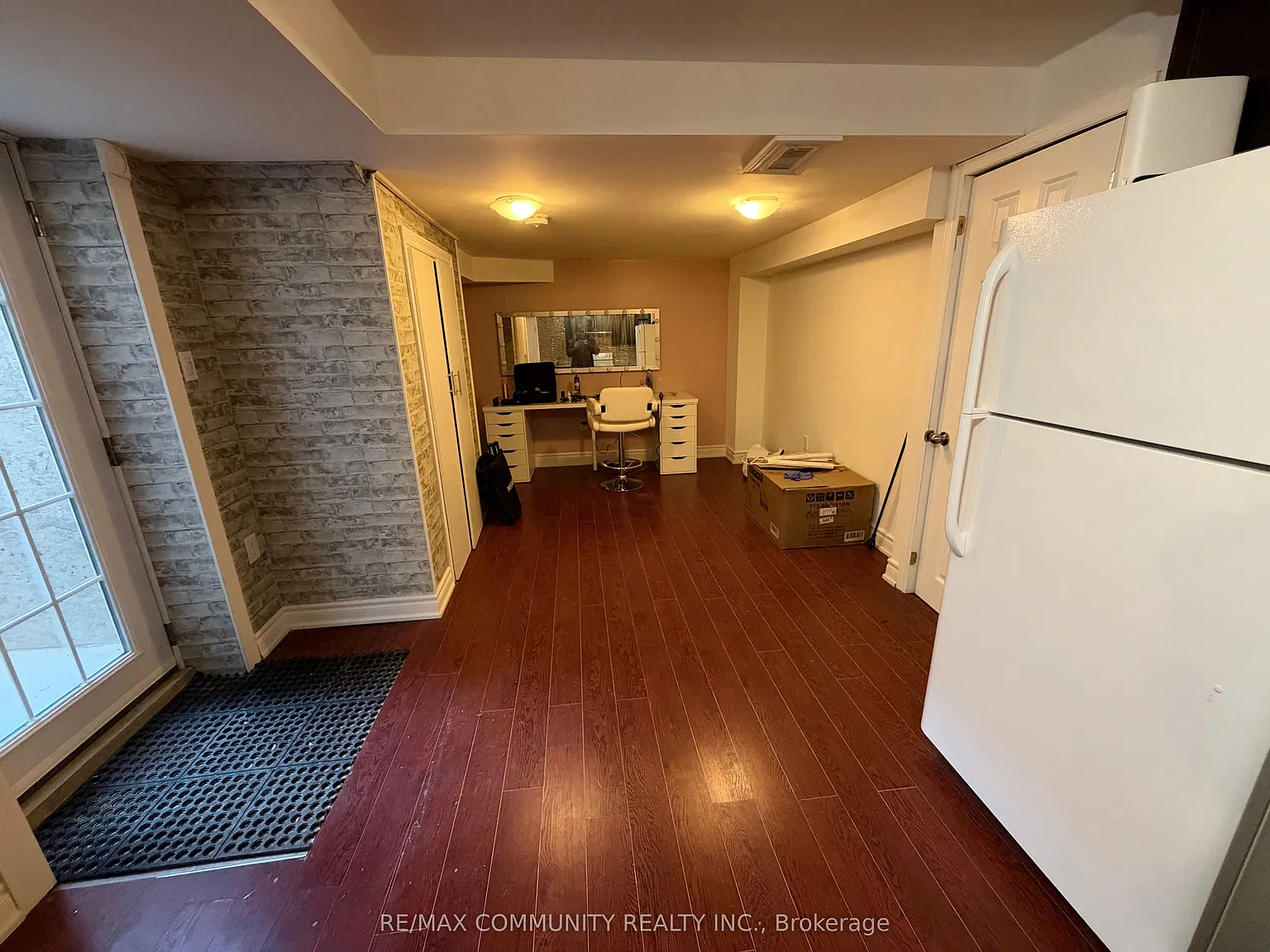 1 bed, $1,600 — Photo 2