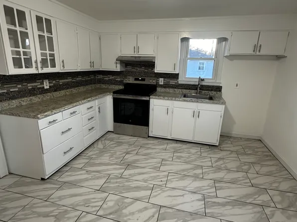 15 Jewett St Unit 1, Quincy, MA 02169