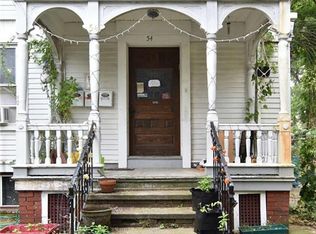 54 Beaufort St, Providence, RI 02908