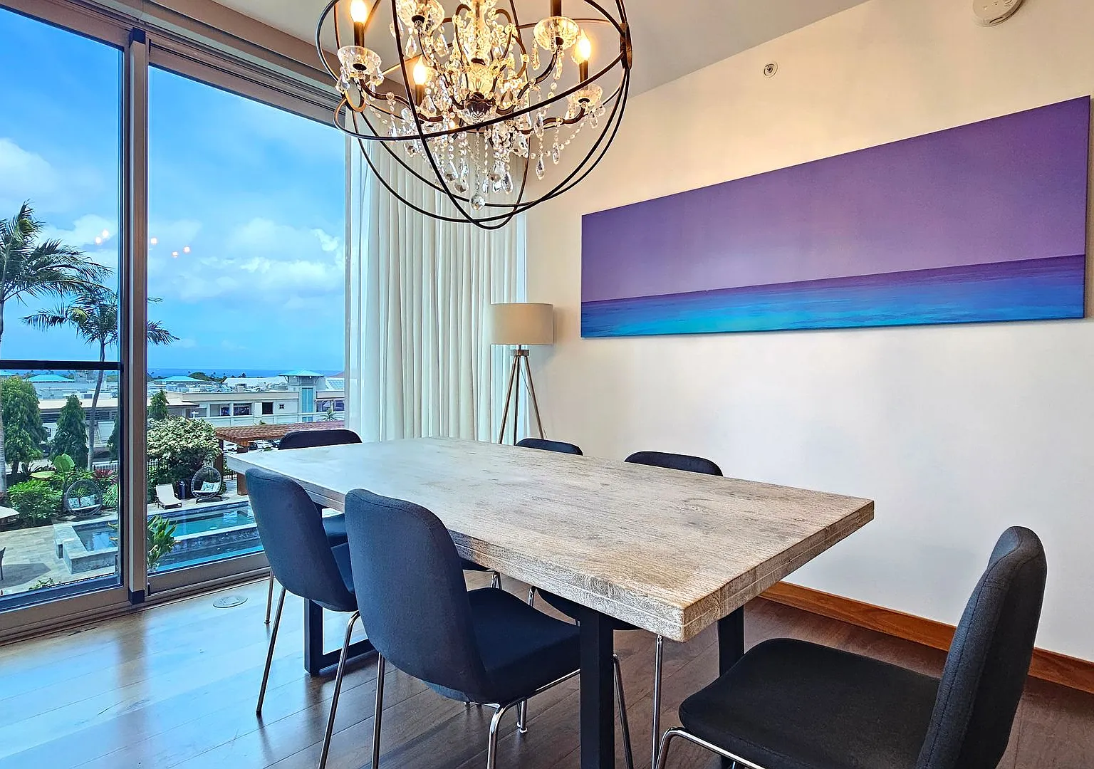 Rarely Available 2BR+Den at ONE Ala Moana | Amazing Views & Resort Amenities — Photo 3