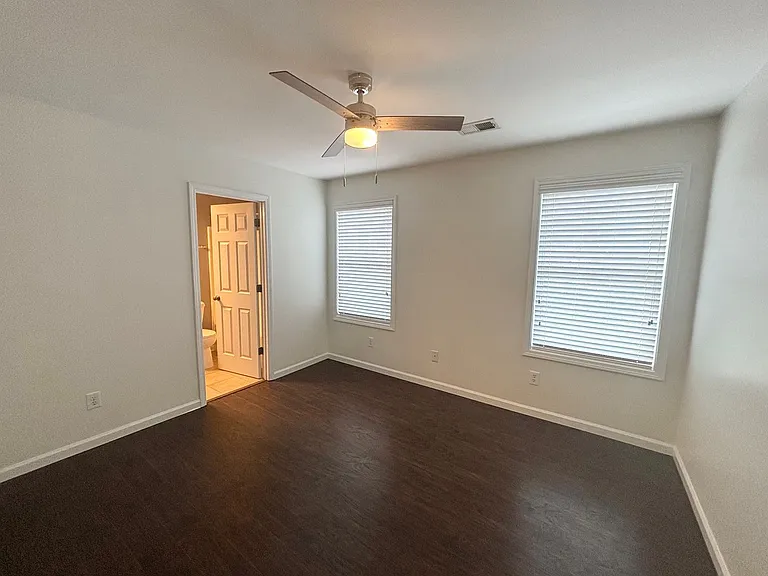 820 Forest Park Rd — Photo 14