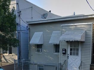 122 69th St #1A, West New York, NJ 07093