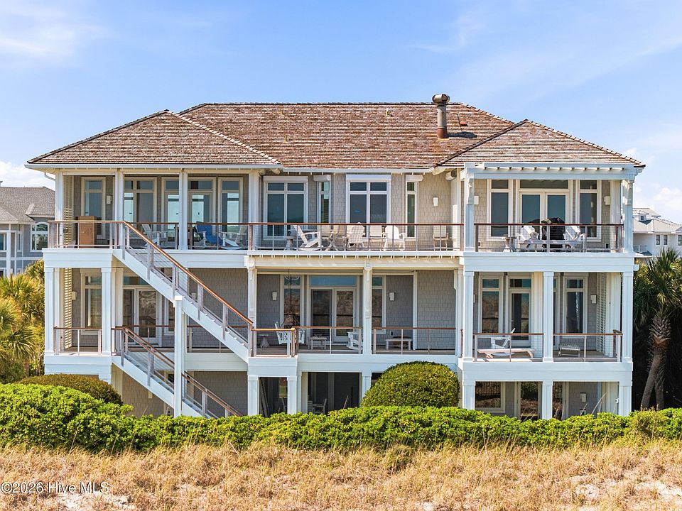2nd image of 6 Beach Road S