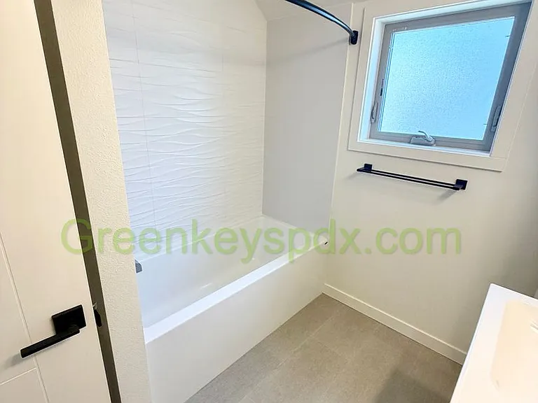 3928 SE Gladstone St — Photo 12