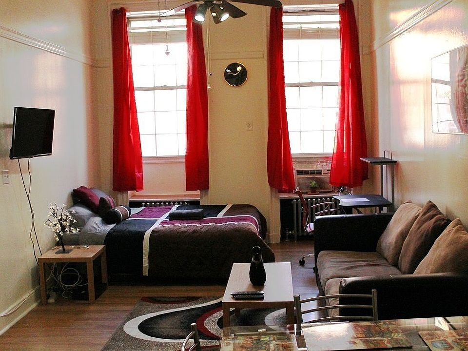 2nd image of 344 W 46th St APT 1F