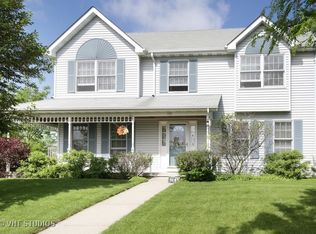 510 Downing St, Elburn, IL 60119