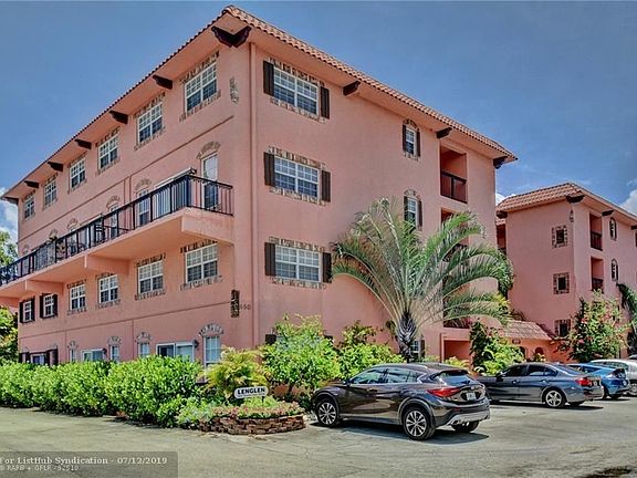 2nd image of 650 Tennis Club Dr APT 112