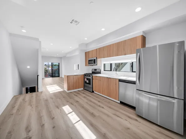 1825 S Orange, 1825-1827 1/2 S Orange Dr #1827, Los Angeles, CA 90019