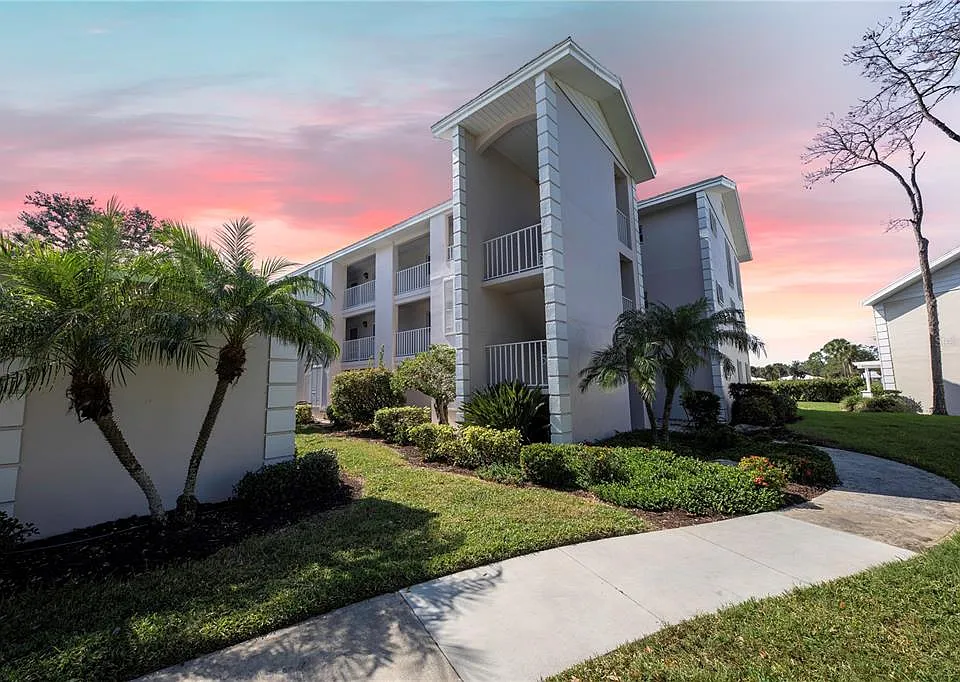 437 Cerromar Ln #525