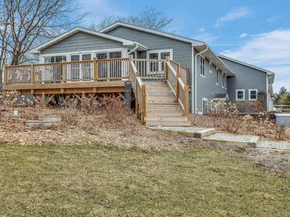 4200 Sheard ROAD, Kansasville, WI 53139