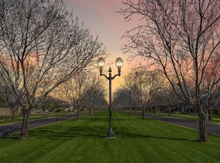 2898 E Comstock Dr, Gilbert, AZ 85296