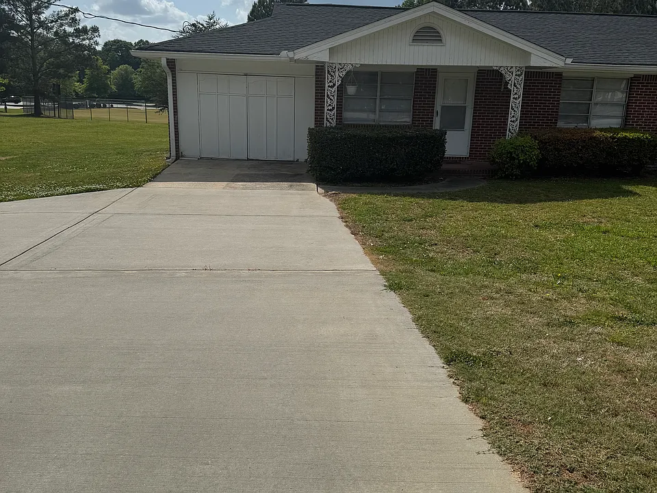 2057A Rosebud Rd