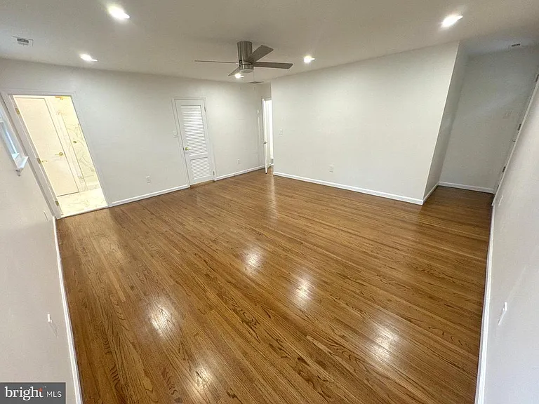 355 Cherry Hill Blvd — Photo 16
