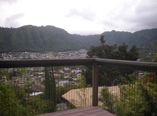 3177 Beaumont Woods Pl, Honolulu, HI 96822