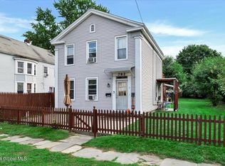 782 3rd Ave, Troy, NY 12182