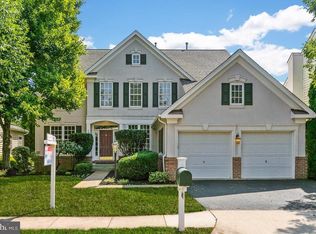 6011 Wake Crest Ct, Haymarket, VA 20169