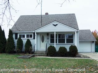 15400 Walvern Blvd, Maple Heights, OH 44137