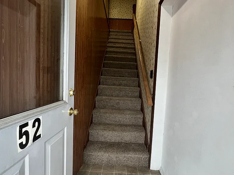 52 Lee St #2 — Photo 13