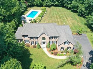 21 Avalon Ln, Marlborough, CT 06447