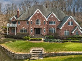 241 N Salem Rd, Waccabuc, NY 10597