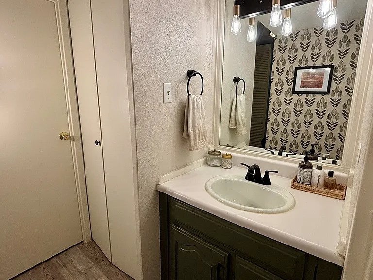 Exterior bathroom vanity & closet