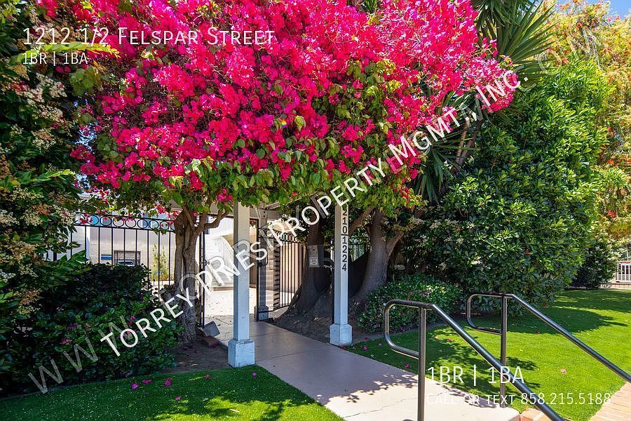 1st image of 1212 1/2 Felspar St